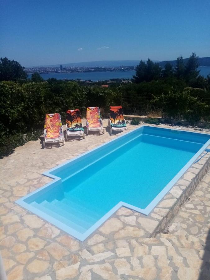 Apartman Marinovic Kastela Dış mekan fotoğraf