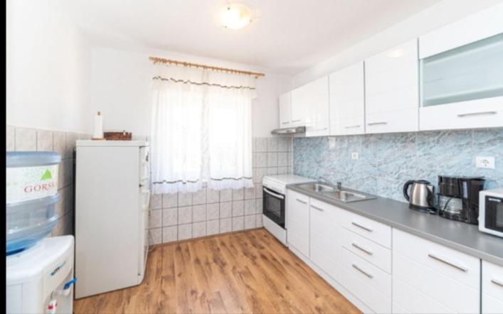Apartman Marinovic Kastela Dış mekan fotoğraf